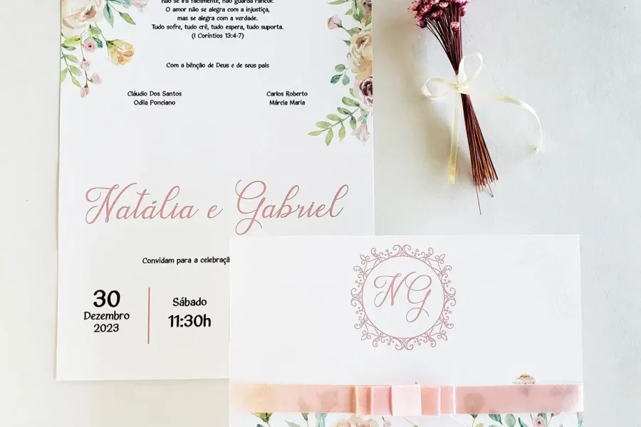 natalia-e-gabriel-convite-romantico-flor-rosa-e-amarela-01