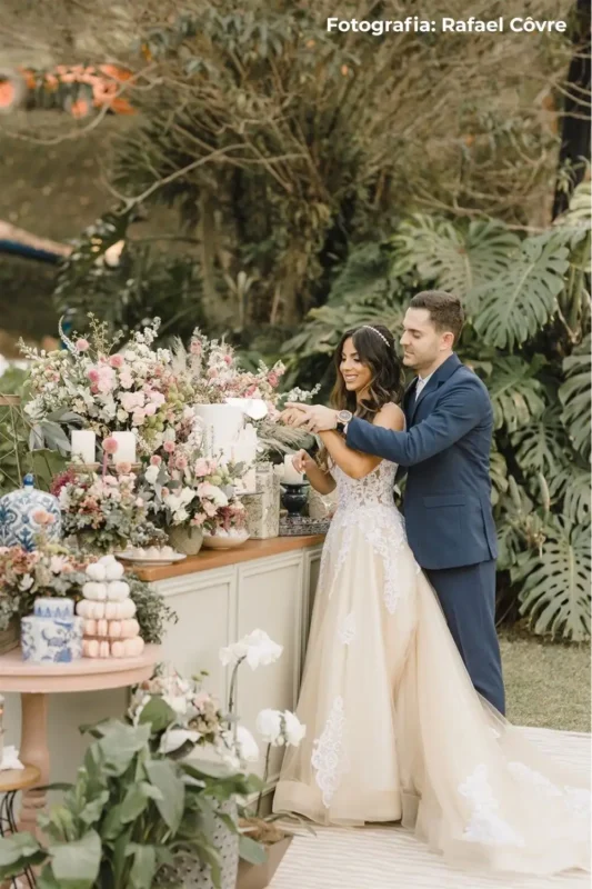 paleta de cores para casamento no estilo romantico com tons nude